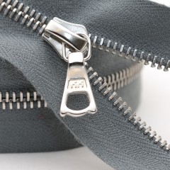 Zipper Riri ME4 GE 2119 (18cm, Nickel, Dark Gray)