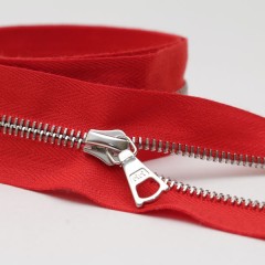 Zipper Riri ME4 GE 2405 (18cm, Nickel, Red)