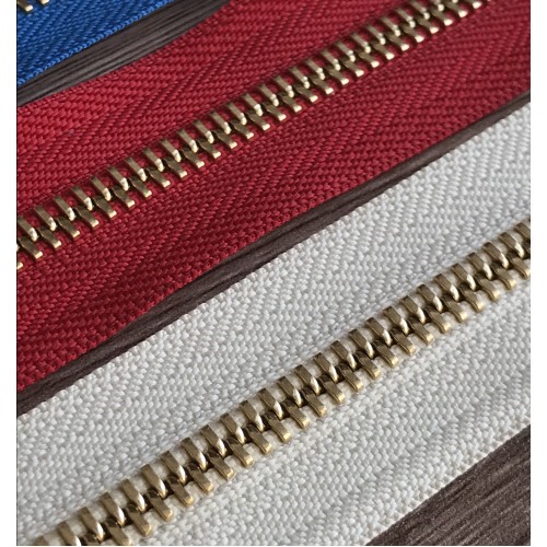 YKK Excella Zipper #3 (Brass)