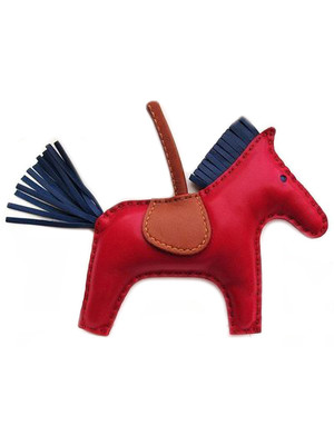 Выкройка брелка QQ-CHAR1 Выкройка брелка QQ-CHAR1