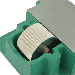 Vat with roller for painting edges