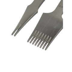 French pricking iron Wuta 3.0mm (2+8, Obverse)