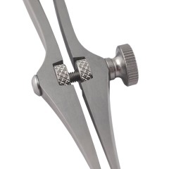 Wuta French Punch (2 prongs, adjustable)