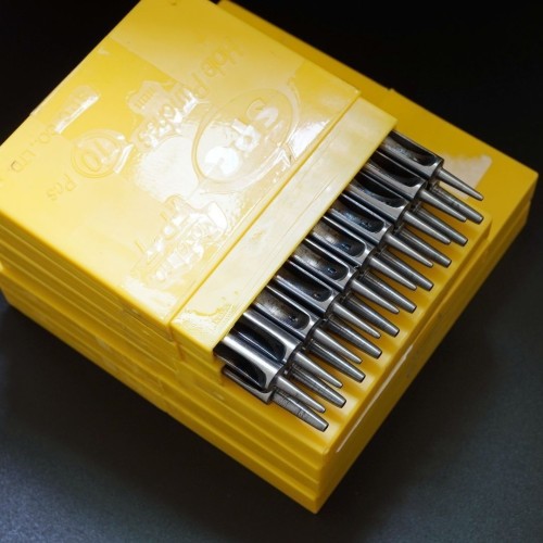 Punches SPC rounded 0.5mm